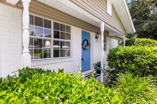 165 Rainbow Dr Nw, Fort Walton Beach, FL, 32548-4340 | Card Image