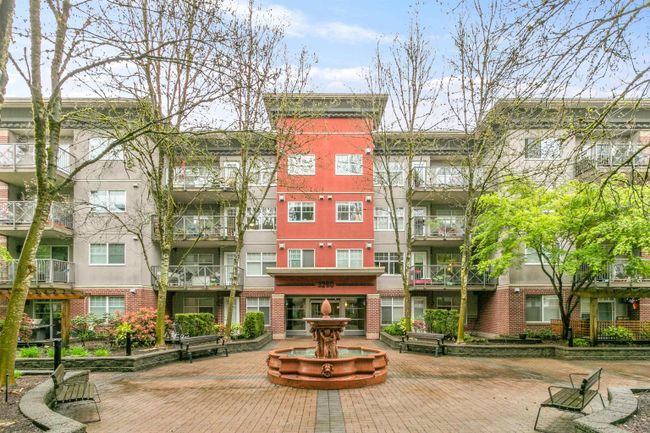 406 - 3260 St Johns Street, Condo with 2 bedrooms, 1 bathrooms and 1 parking in Port Moody BC | Image 1