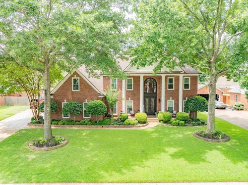 1553 Collingham Dr, Collierville, TN, 38017-8694 | Card Image