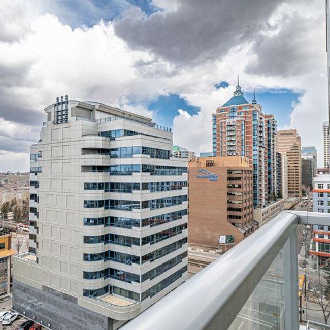1204 - 1025 5 Avenue Sw, Home with 2 bedrooms, 2 bathrooms and 1 parking in Calgary AB | Image 30
