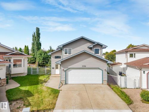 247 Hooper Cres Nw, Edmonton, AB, T5A4Z1 | Card Image