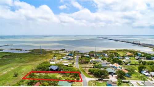 254 Lakeside Dr, Corpus Christi, TX, 78418-3317 | Card Image