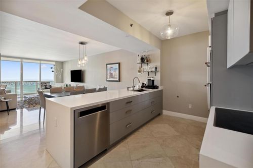 4211-1830 S Ocean Dr, Hallandale Beach, FL, 33009-7716 | Card Image