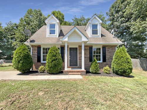 574 Bridgette Dr, Clarksville, TN, 37042-7133 | Card Image