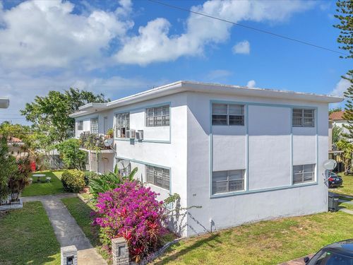 809 85th St, Miami Beach, FL, 33141-1136 | Card Image
