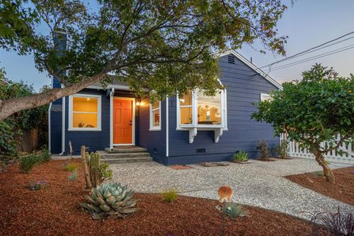 121 Acadia Ave, Santa Cruz, CA, 95060-4209 | Card Image