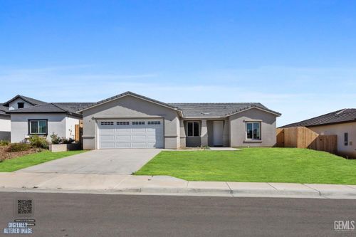 9110 Brown Leaf Ave, Bakersfield, CA, 93306-7986 | Card Image