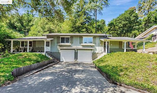 2048 Donald Dr, Moraga, CA, 94556-1402 | Card Image