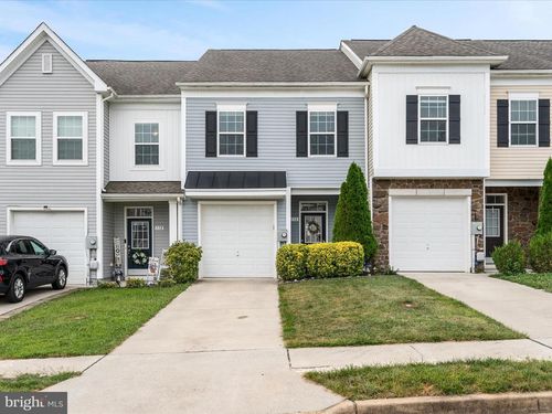 110 Oflannery Ct, MARTINSBURG, WV, 25403-1320 | Card Image
