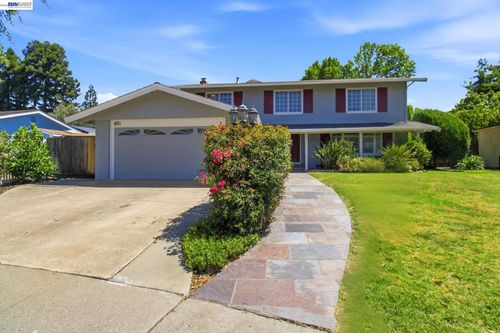 6674 Via San Blas, Pleasanton, CA, 94566-5768 | Card Image