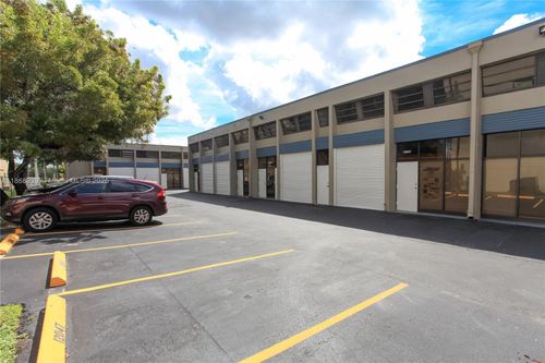 12051-12051 Sw 131st Ave, Miami, FL, 33186-6417 | Card Image