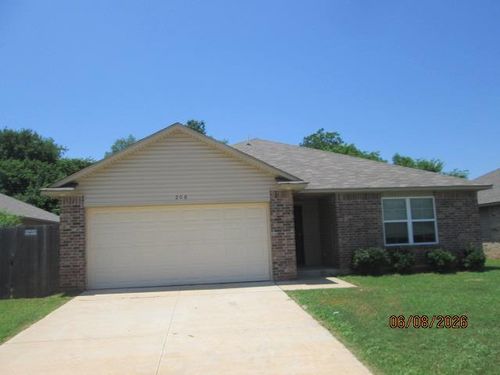 208 Tuscany Circle, Noble, OK, 73068 | Card Image
