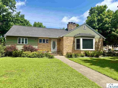 31 Lake Ave E, Minnesota Lake, MN, 56068 | Card Image