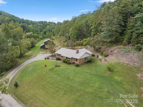 25 Mezzo Cv, Asheville, NC, 28804-8616 | Card Image