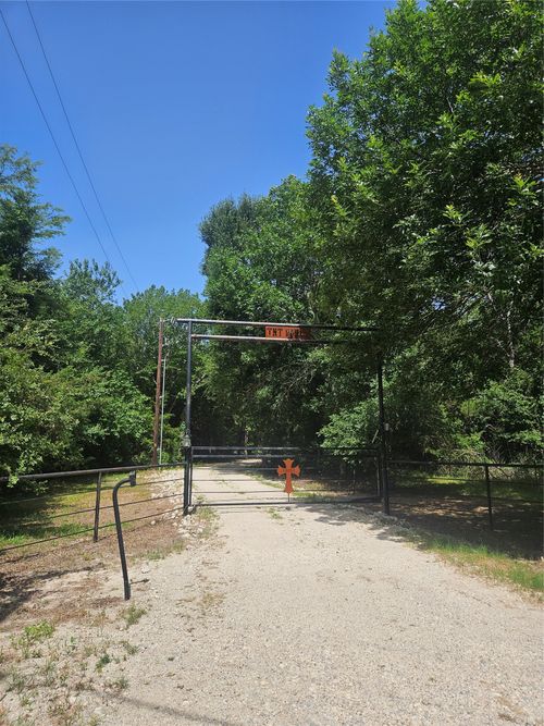 16051 County Road 341, Terrell, TX, 75161-0755 | Card Image