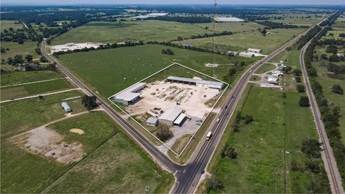 17552 Highway 79 W, Marquez, TX, 77865-5430 | Card Image