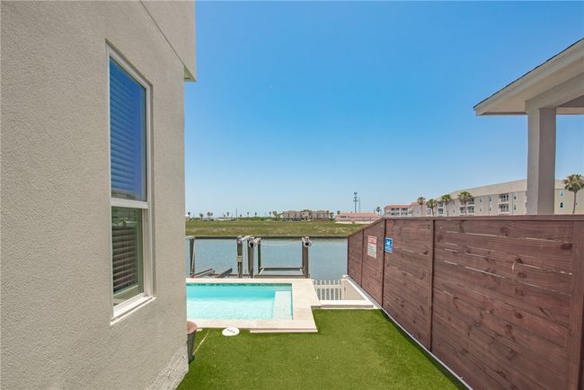 C - 14410 E Cabana St, Condo with 3 bedrooms, 4 bathrooms and 2 parking in Corpus Christi TX | Image 31