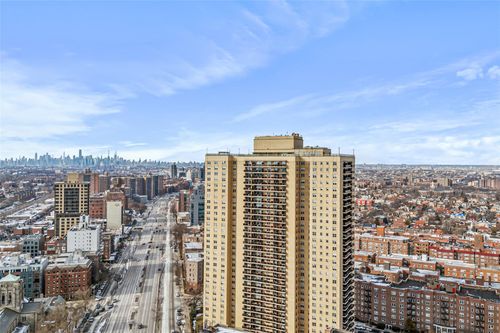 30n-110 Queens Boulevard, New York, NY, 11375 | Card Image