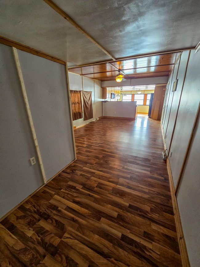 Living Room | Image 11