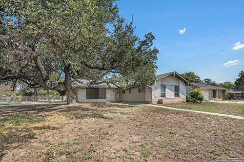 5951 Rainmaker St, San Antonio, TX, 78238-3441 | Card Image