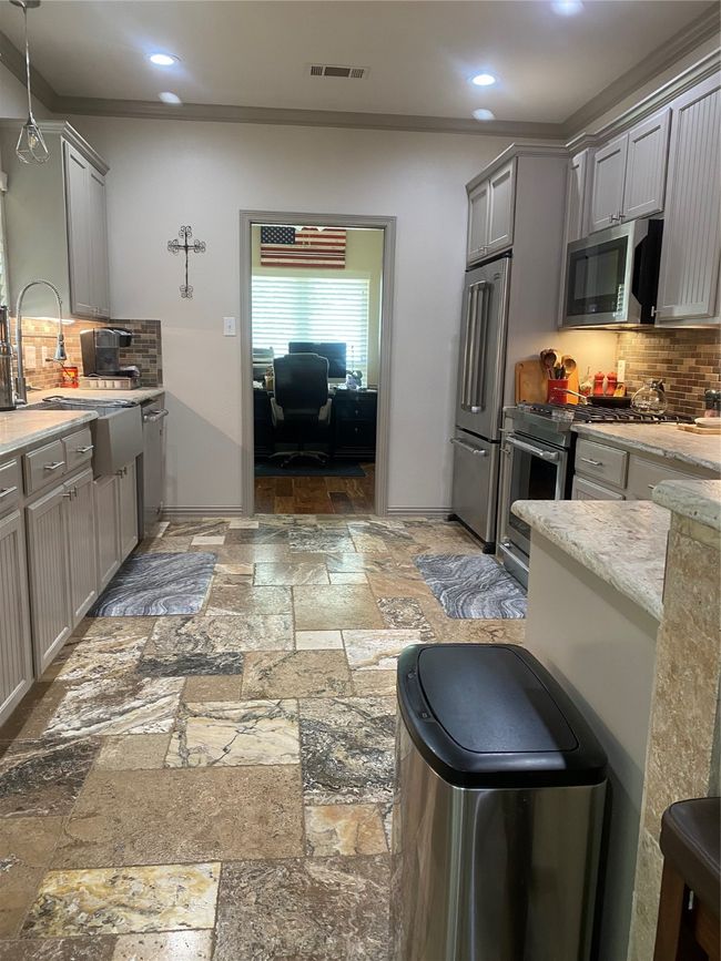Check out these floors | Image 6