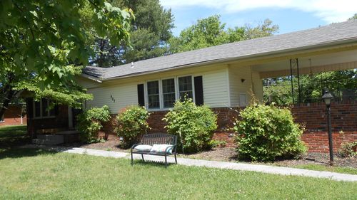 207 Marietta Dr, Hopkinsville, KY, 42240 | Card Image