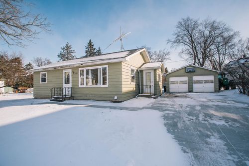 332 S Main St, Granton, WI, 54436-7708 | Card Image