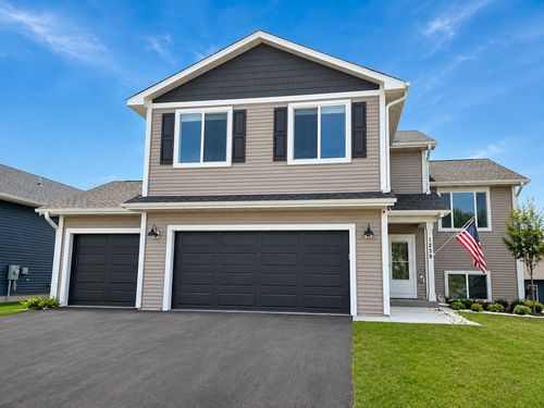 1238 Compton Ave, RIVER FALLS, WI, 54022-1104 | Card Image