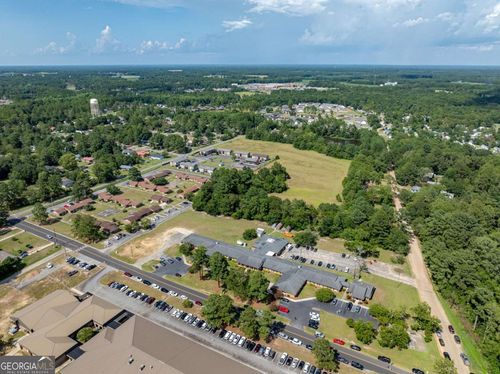 33 Oquinn Rd, Tifton, GA, 31794-3796 | Card Image