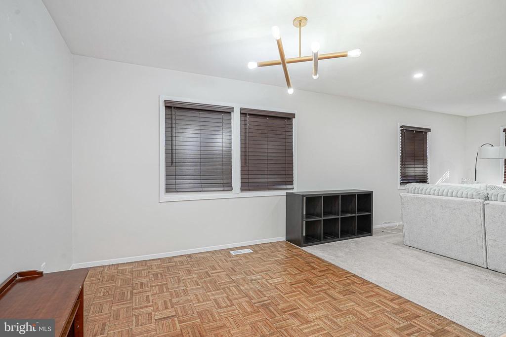 Residential in WILLINGBORO 3