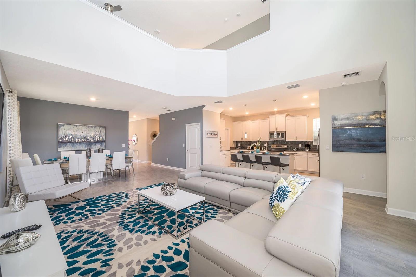 Residential in KISSIMMEE 3