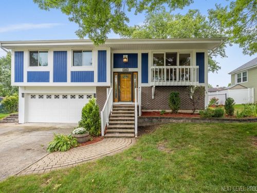 259 Cunningham Ln, Bloomingdale, IL, 60108-1915 | Card Image