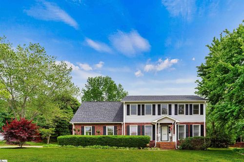 230 Donegal Dr, Moore, SC, 29369-9009 | Card Image
