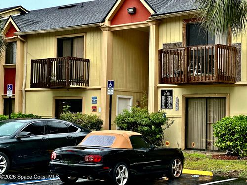 202-2130 Forest Knoll Dr Ne, PALM BAY, FL, 32905-8622 | Card Image