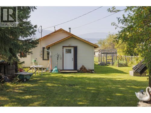 861 2nd Ave, Mcbride, BC, V0J2E0 | Card Image
