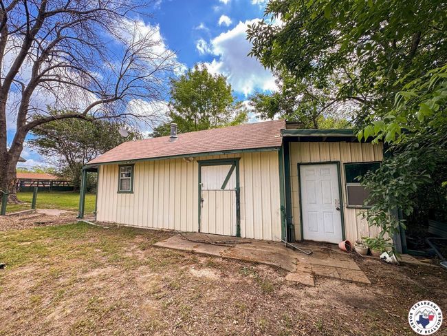 1004 Hillcrest, House other with 3 bedrooms, 2 bathrooms and null parking in Linden TX | Image 29