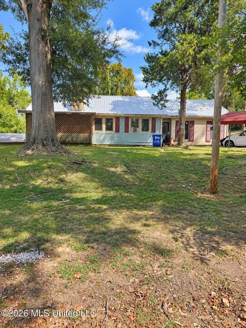 214 Lincoln Street, Yazoo City, MS, 39194 | Card Image