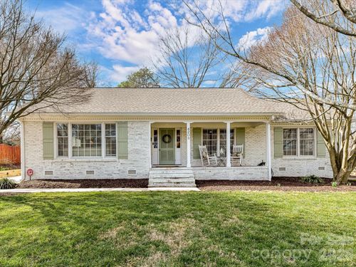 4208 Ashton Dr, Charlotte, NC, 28210-6850 | Card Image