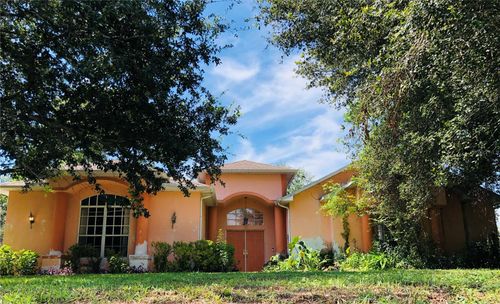 3155 Aldoro Ave, Spring Hill, FL, 34609-7954 | Card Image