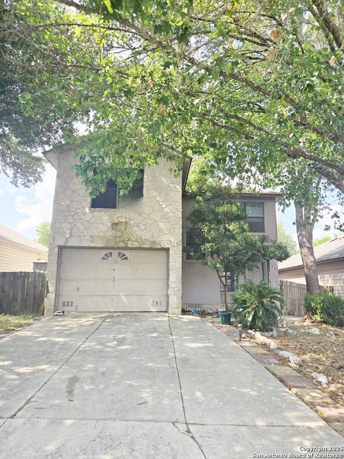6627 Diamond Pass, San Antonio, TX, 78239-1832 | Card Image