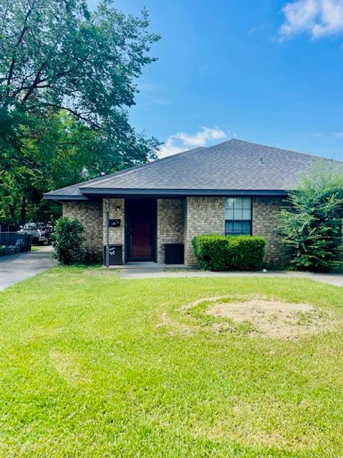 622 W Belden Street, Sherman, TX, 75090 | Card Image