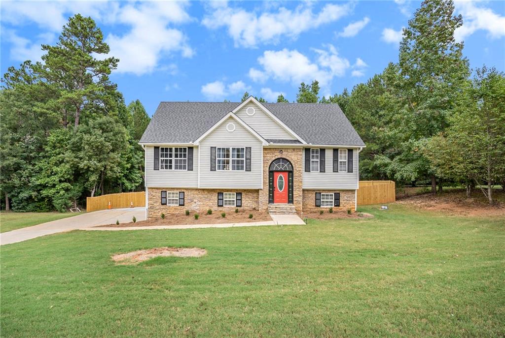 Clover Valley Dr, Covington, GA 30016