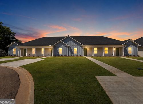 305 Airman Boulevard, Warner Robins, GA, 31088 | Card Image