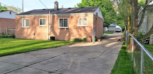 640 Calder Ave, Ypsilanti, MI, 48198-8030 | Card Image