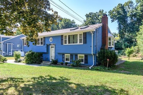 11 Mark St, Natick, MA, 01760-1219 | Card Image