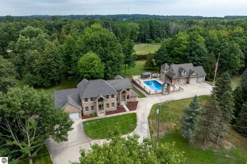 900 E Pine Grove Drive, Weidman, MI, 48893 | Card Image