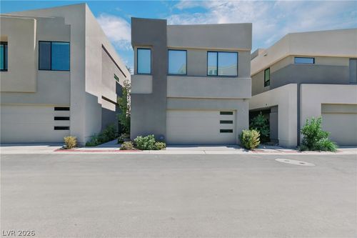 5 Promenade Isle Ln, Henderson, NV, 89011-3807 | Card Image