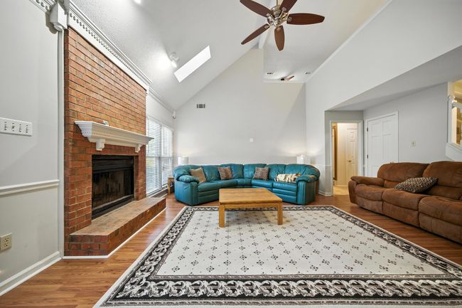 884 Camden Grove Cv, House other with 3 bedrooms, 3 bathrooms and null parking in Cordova TN | Image 7