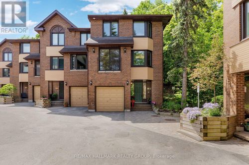40-12 Summershade Private, Ottawa, ON, K1Y4R2 | Card Image