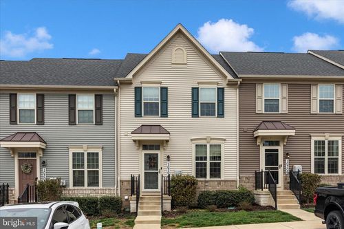 10704 Lamoka Ln, NEW MARKET, MD, 21774-6884 | Card Image